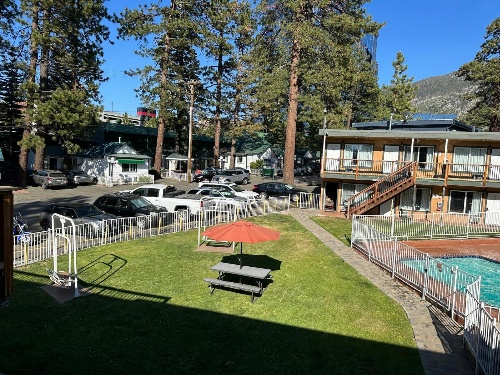 Alpine Inn And Spa image 1