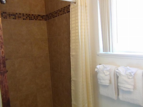 Alpine Inn And Spa image 2